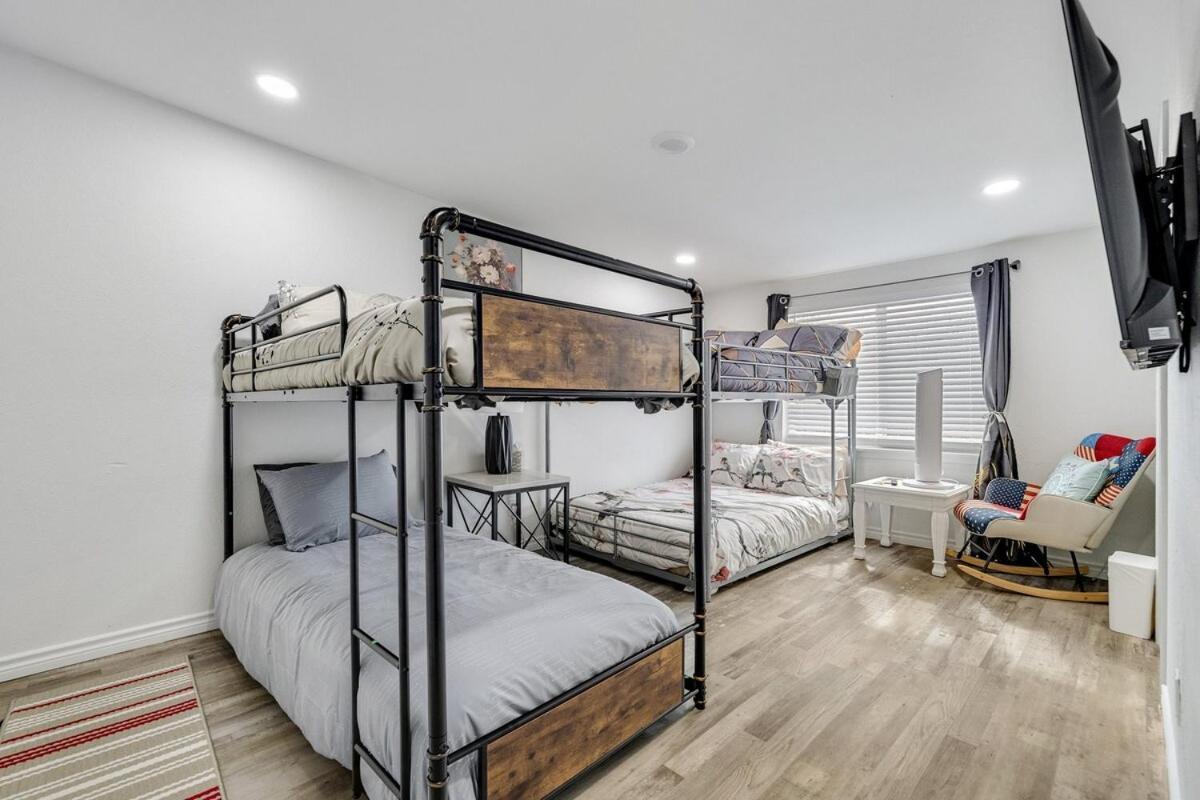 Frisco Getaway Hometel W The Spa And Outdoor Kitchen 외부 사진