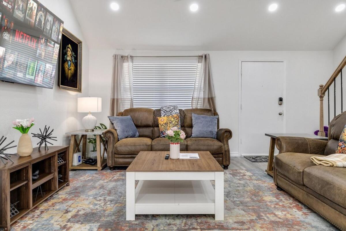 Frisco Getaway Hometel W The Spa And Outdoor Kitchen 외부 사진