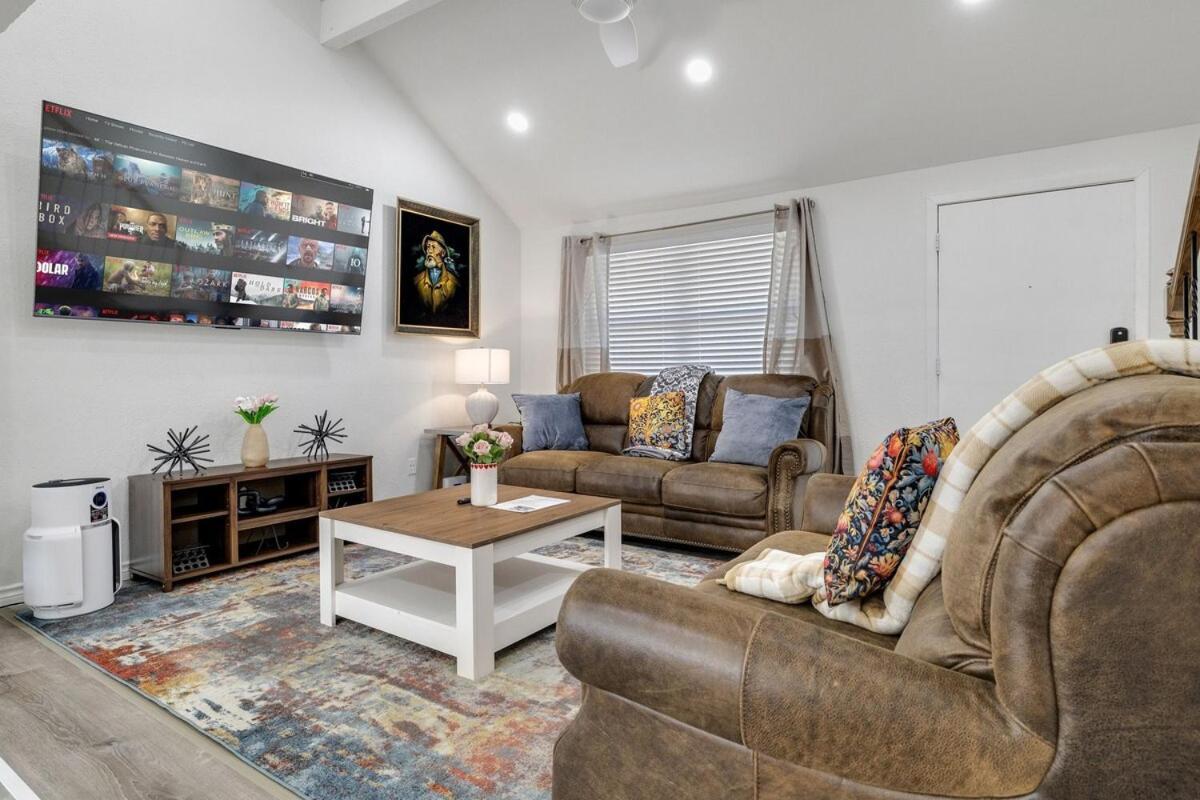 Frisco Getaway Hometel W The Spa And Outdoor Kitchen 외부 사진