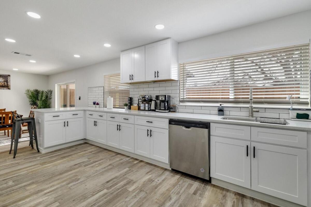 Frisco Getaway Hometel W The Spa And Outdoor Kitchen 외부 사진